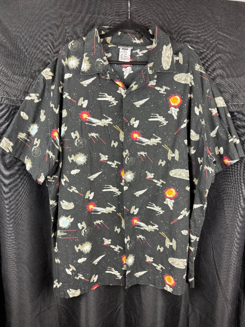 Disney Parks Star Wars Button Up Shirt 100% Cotton (Size 2XL)